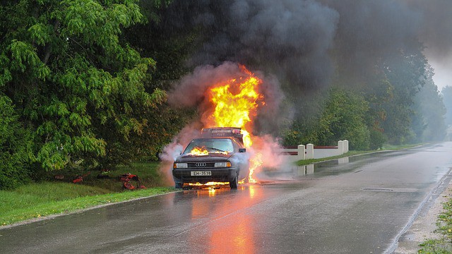 Car insurance blog - picture of burning car